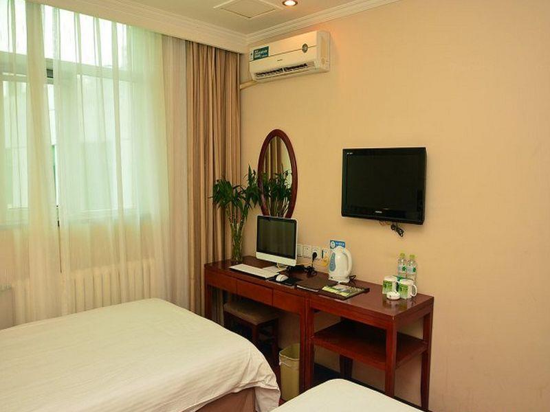 Greentree Inn Beijing Daxing Huangcun Qingyuan Road Metro Station Express Hotel Bagian luar foto