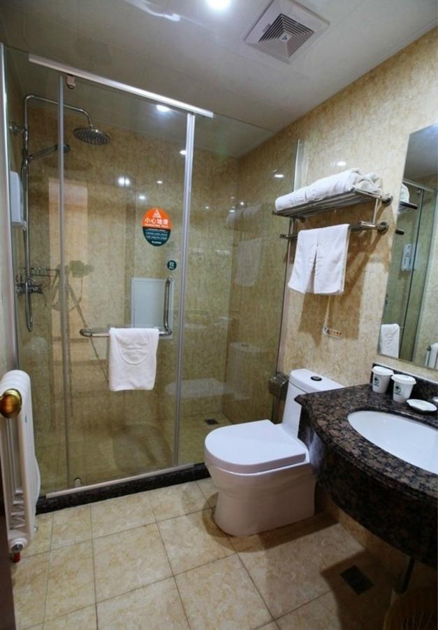 Greentree Inn Beijing Daxing Huangcun Qingyuan Road Metro Station Express Hotel Bagian luar foto